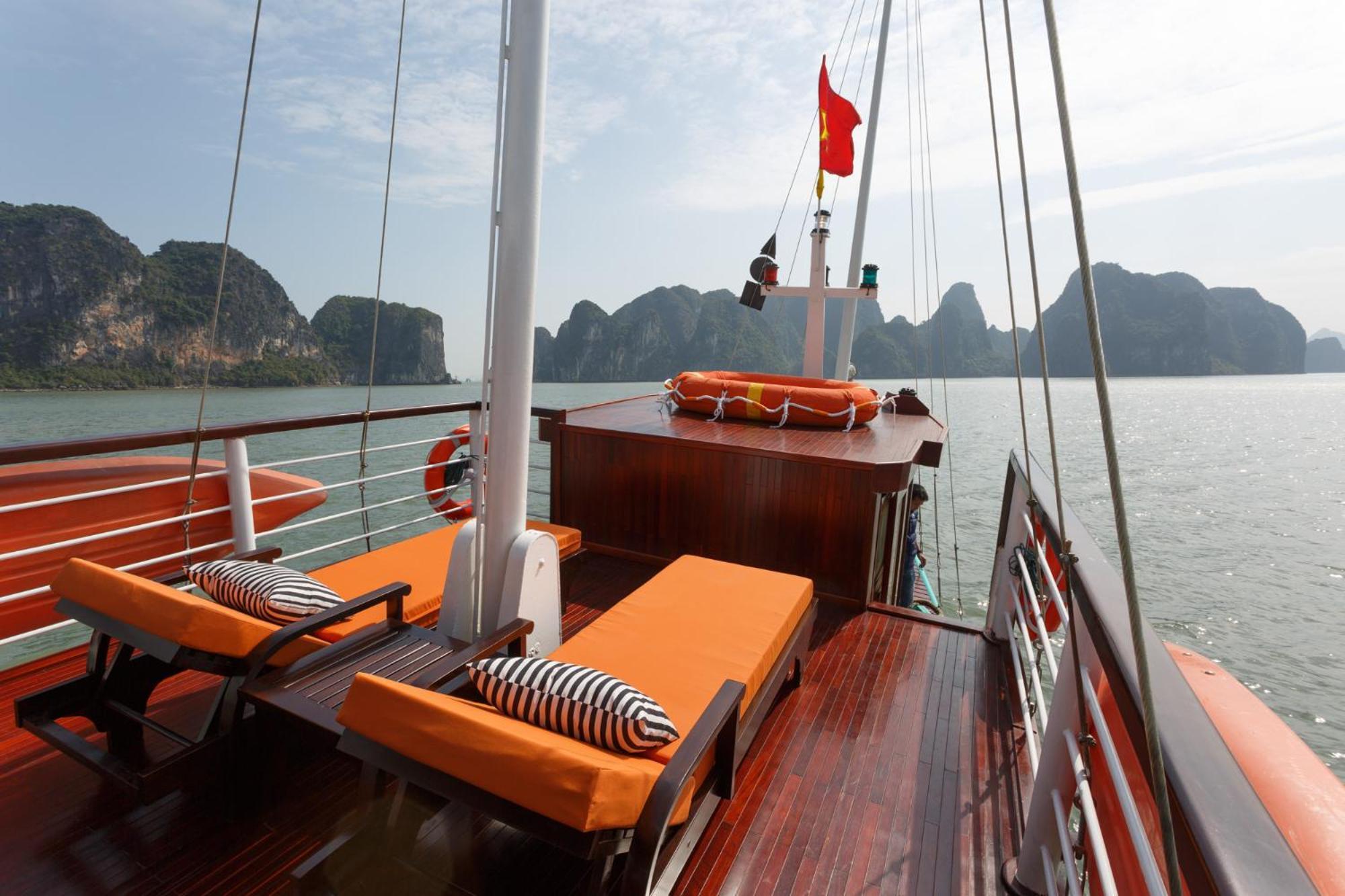 Emeraude Classic Cruises Ha Long Dış mekan fotoğraf