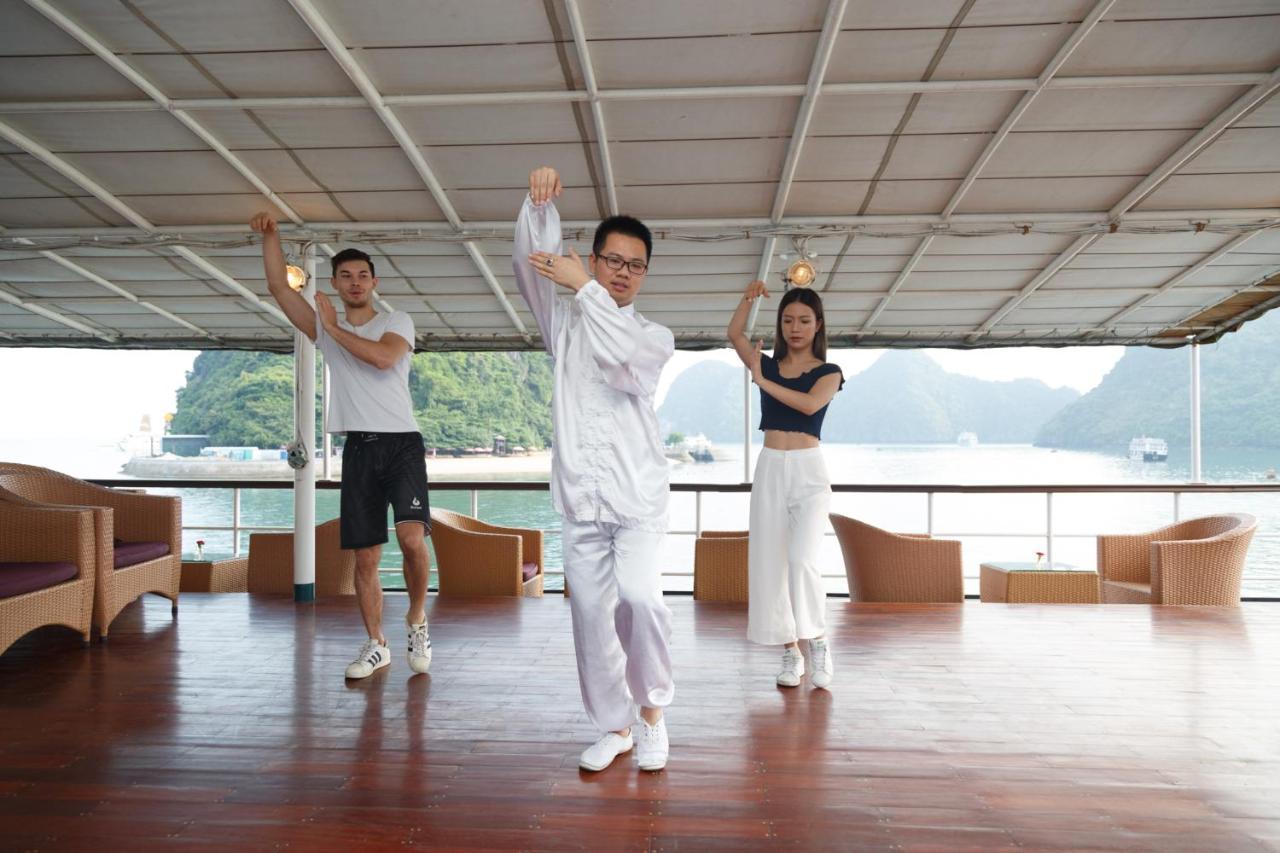 Emeraude Classic Cruises Ha Long Dış mekan fotoğraf